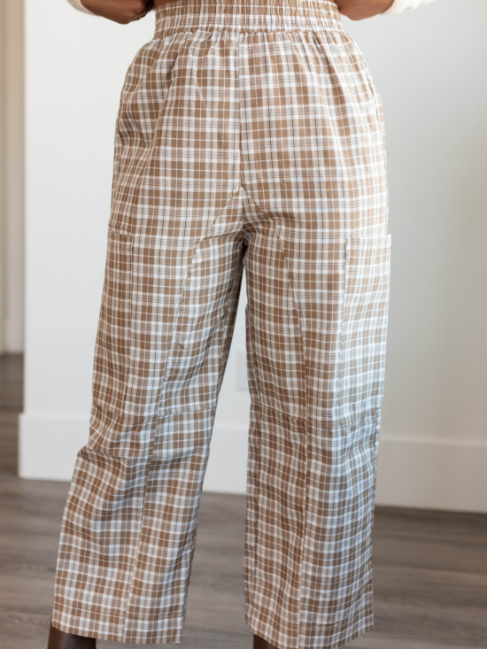 Ariana Coffee Plaid Pants
