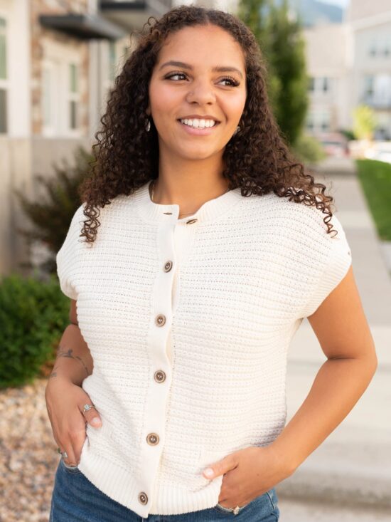 BridgetCreamButtonDownSweater_DSC2185.jpg Bridget Cream Button Down Sweater
