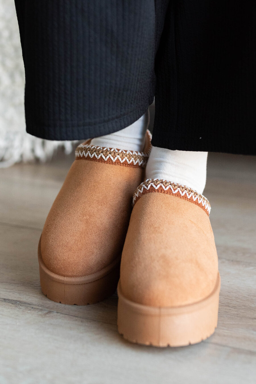 DSC9598.jpg Brixlee Tan Suede Clog