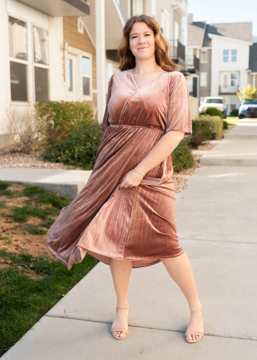 Reannah Dusty Rose Velvet Dress