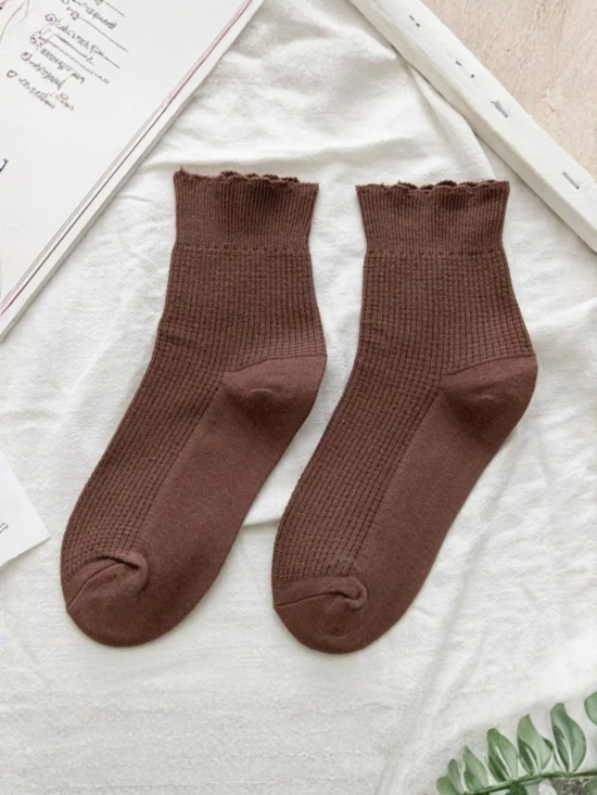 Samara Coffee Ruffle Socks